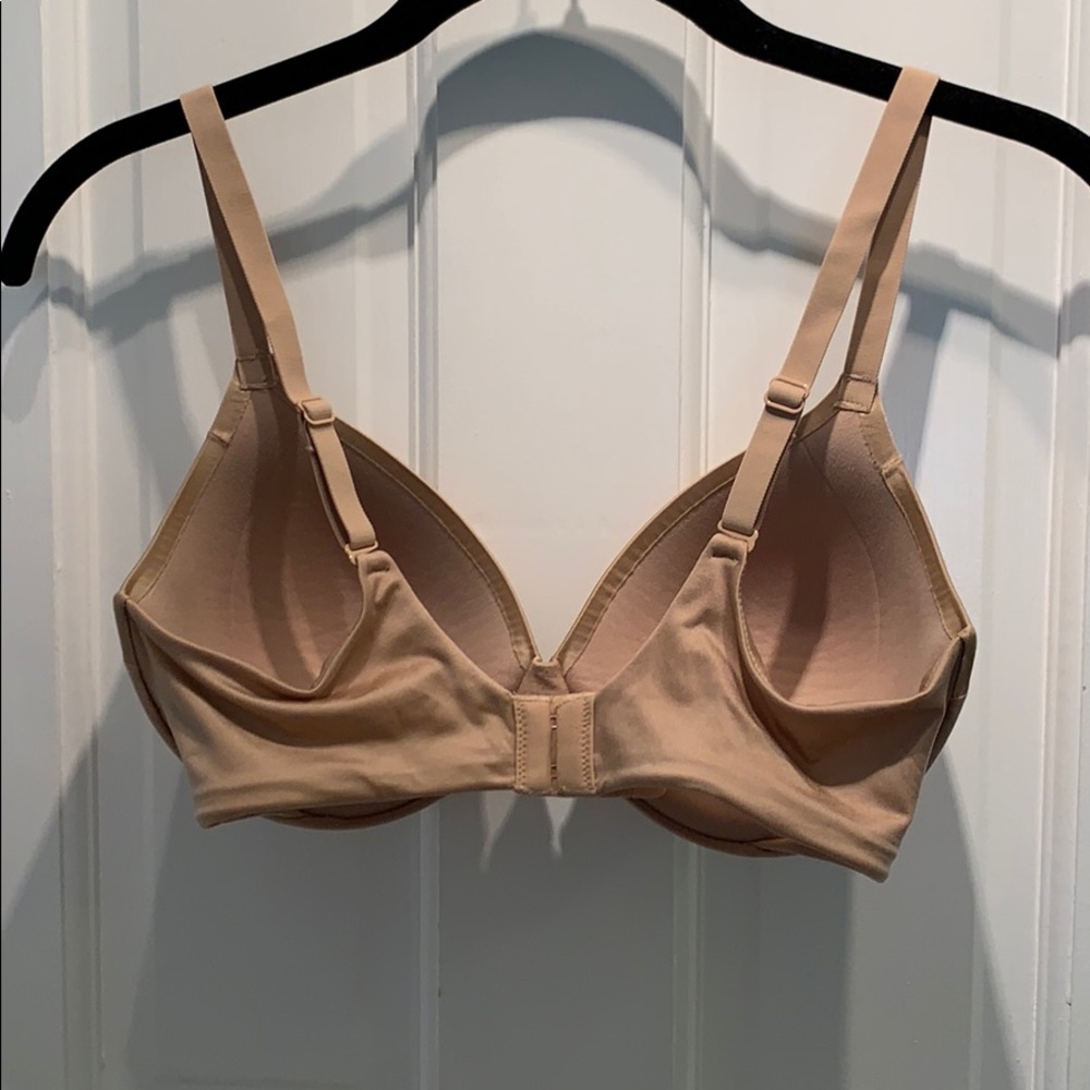 34C bra - Picture 2 of 3